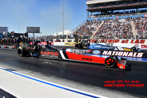 Billy Torrence - 'Capco Contractors' 
(near lane) vs Shawn Langdon - 'CMR Roofing' (far lane) - TF